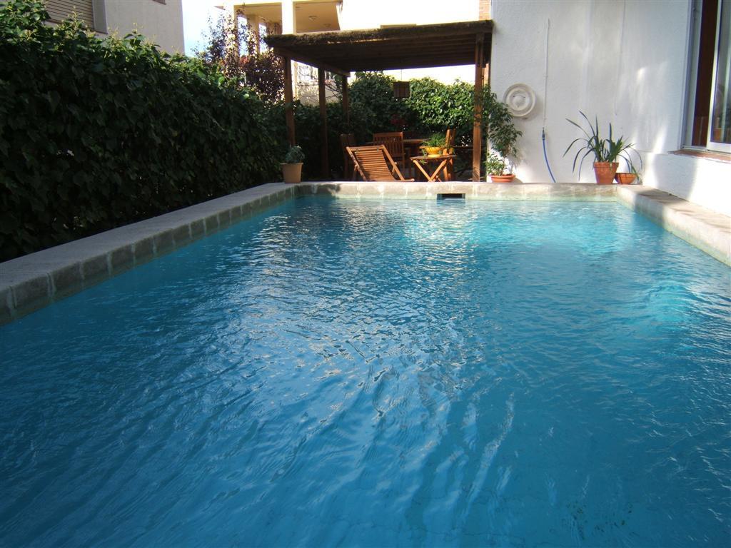 Agi Riu Segre Villa Roses Exterior photo